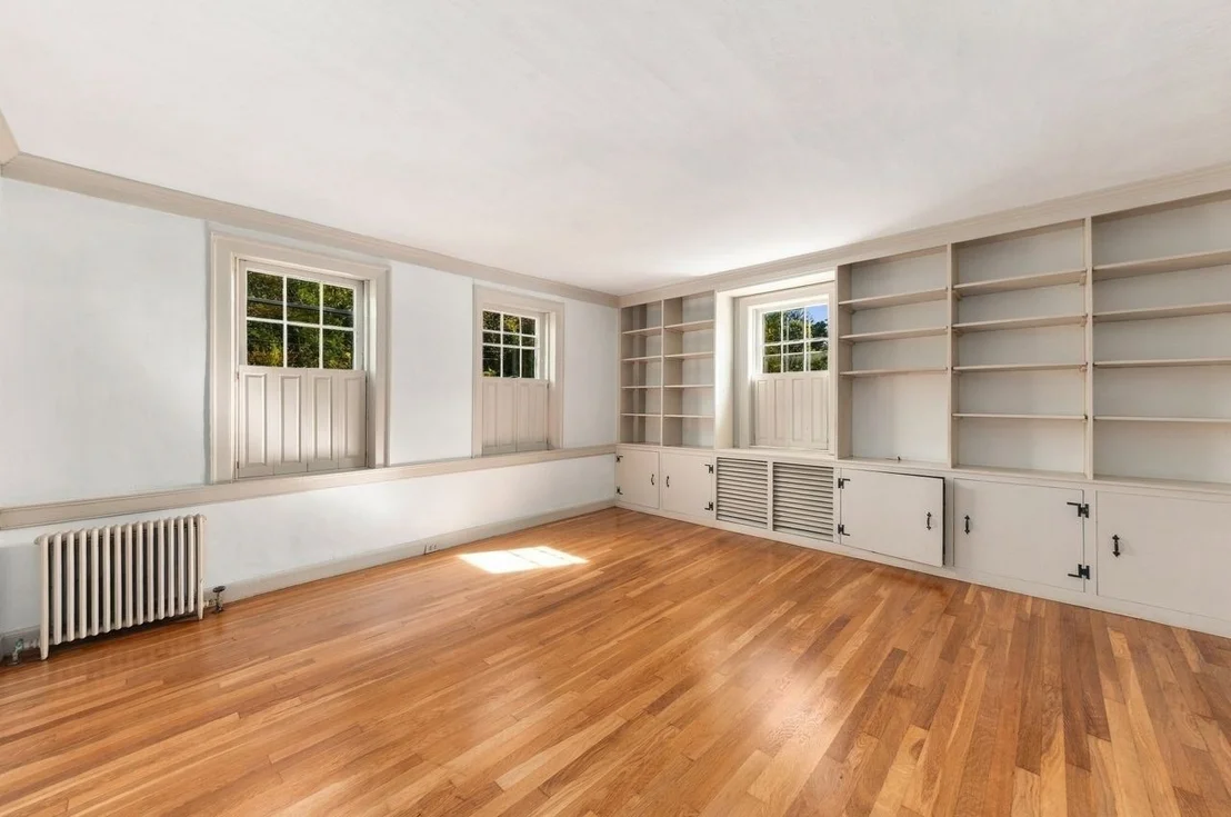 Photo of 448 River Street