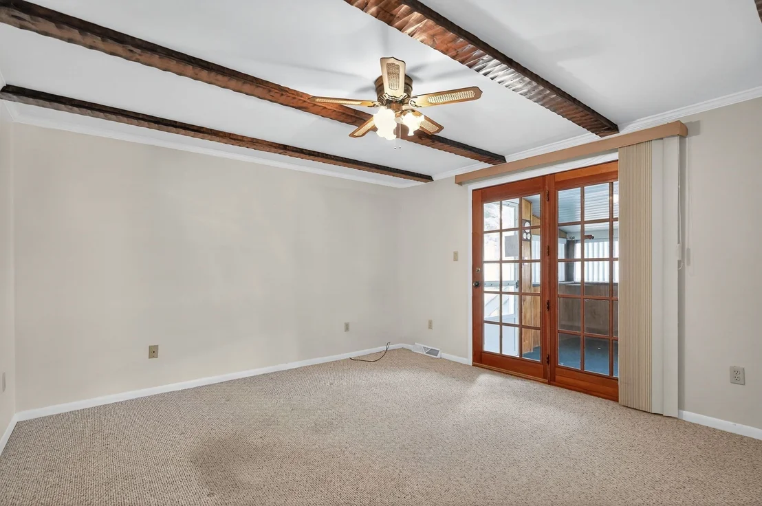 Photo of 9 Douglas Dr