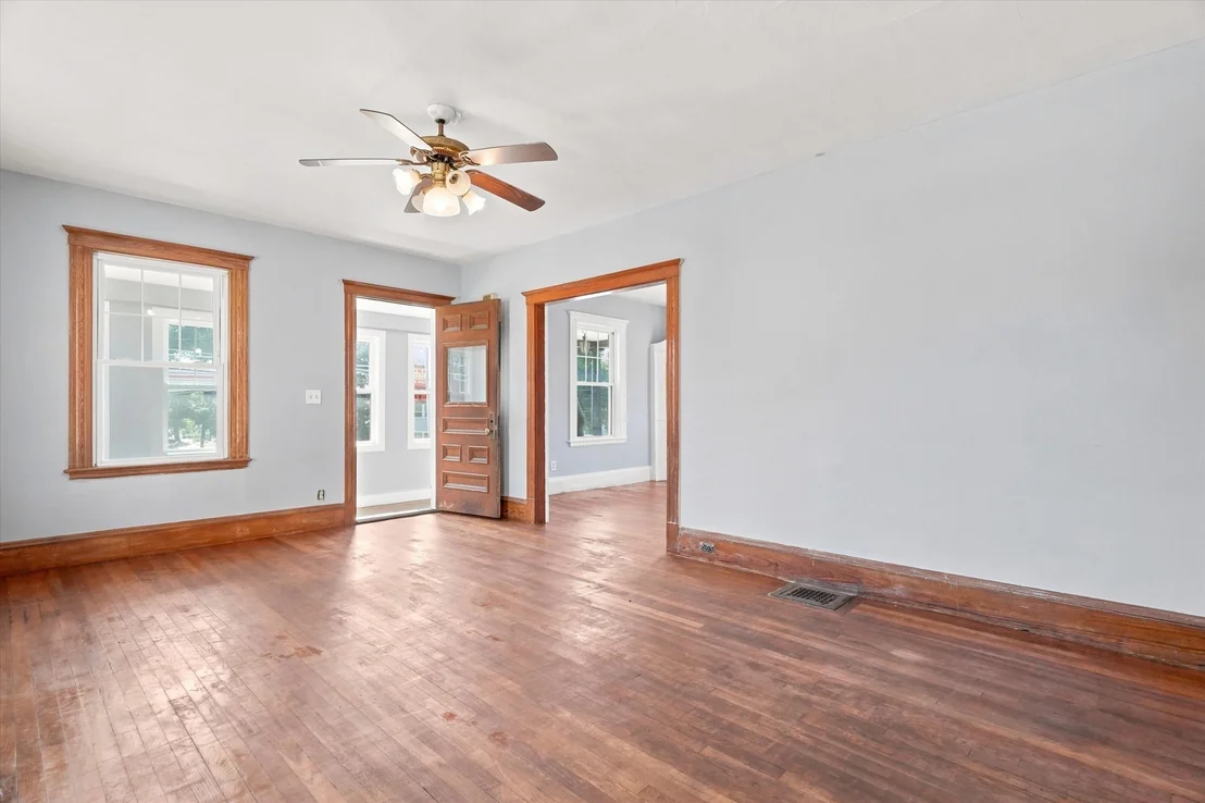 Photo of 6 Cliff Street