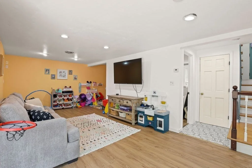 Photo of 27 Alden Rd