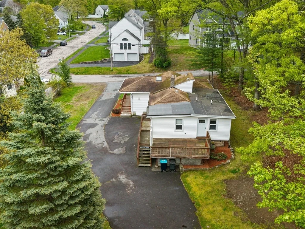 Photo of 19 Cedar Rd