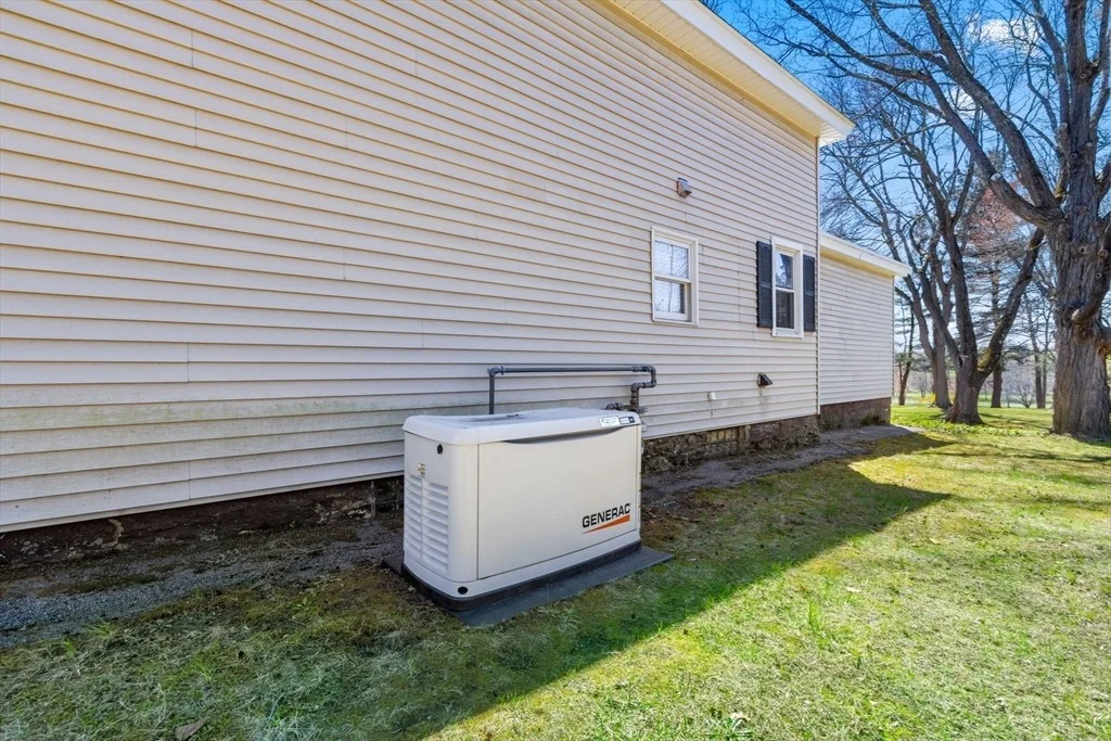 Photo of 141 Westview Rd