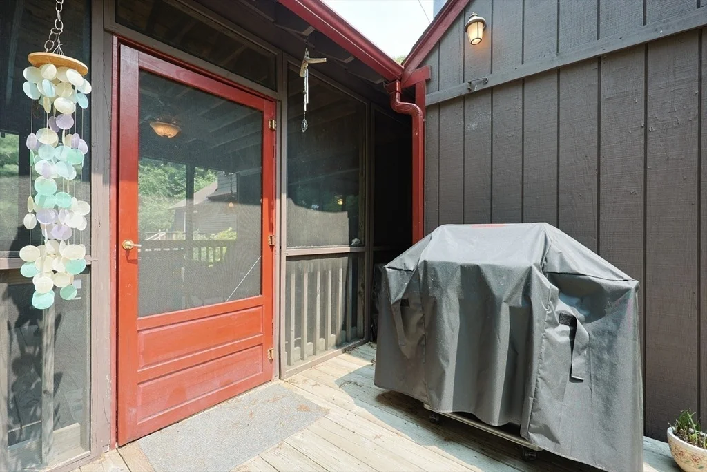 Photo of 16 Birch Ln