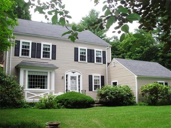 Photo of 21 Longmeadow Rd
