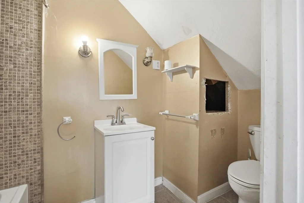 Photo of 53 Mount Ave