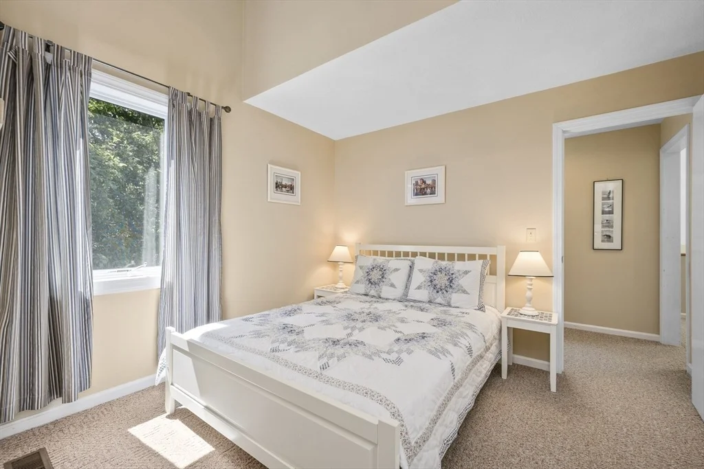 Photo of 20 Holly Rd