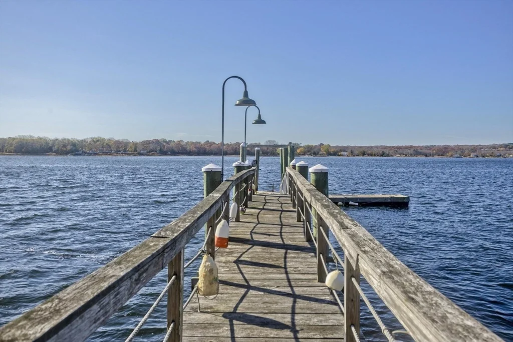Photo of 62 Riverside Dr