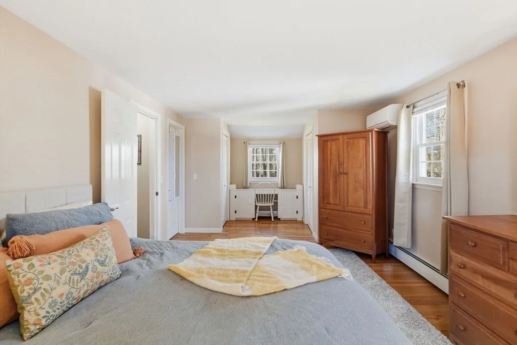 Photo of 283 Forest Gln