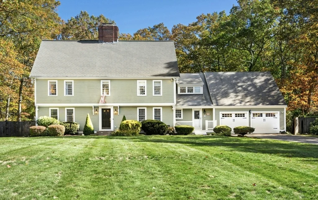 Photo of 266 Willowgate Rise