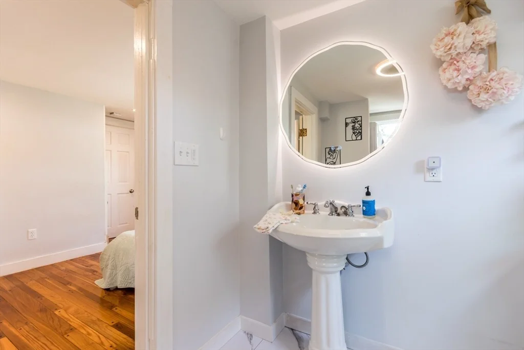 Photo of 26 Wilson Ave