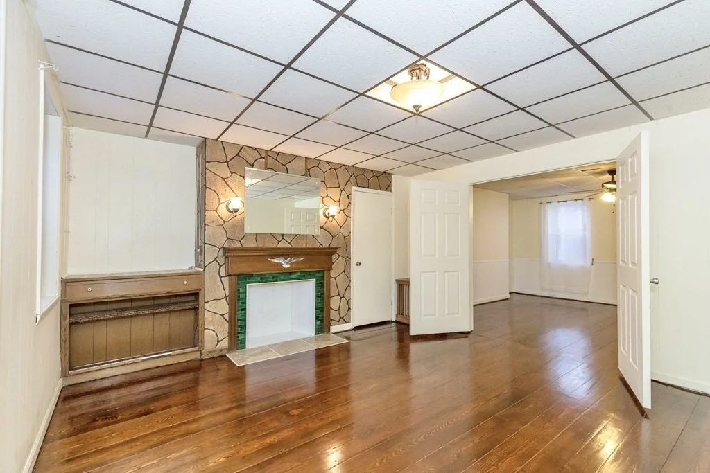Photo of 129 Cabot St
