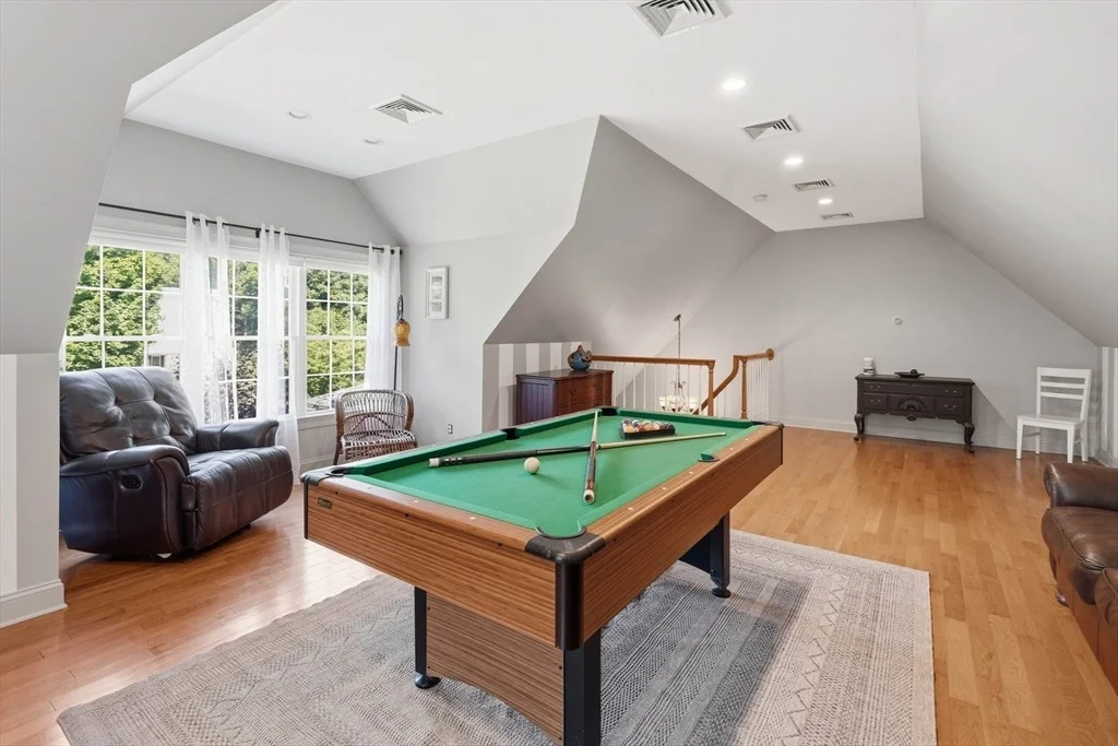 Photo of 11 Fellowship Cir