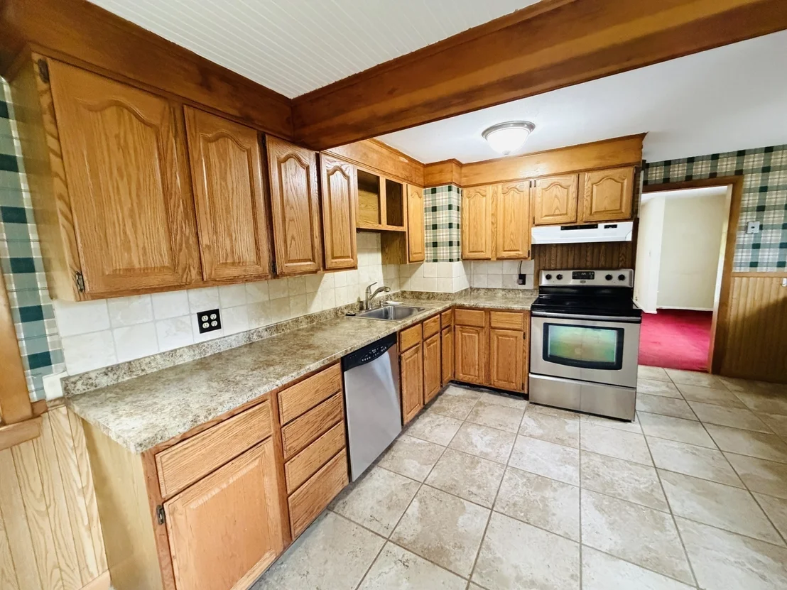 Photo of 433 Gifford Street