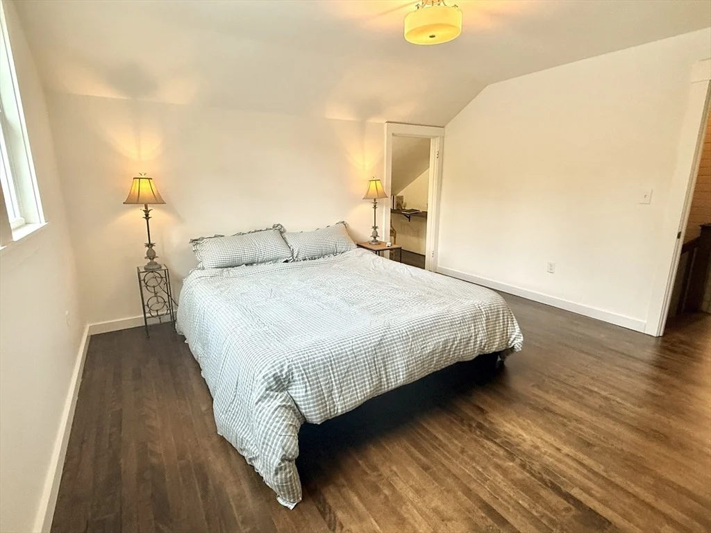 Photo of 7 Albemarle St