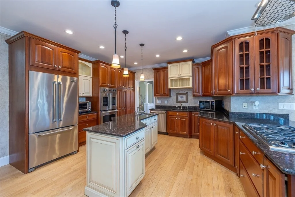 Photo of 120 Adams St