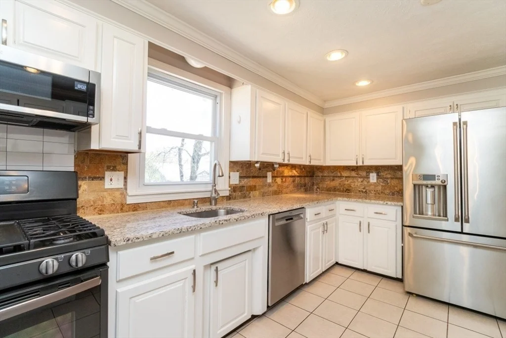 Photo of 6 Dennis Rd