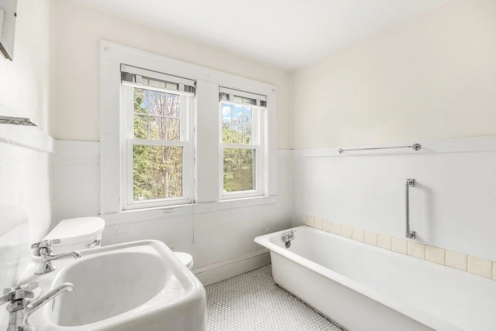 Photo of 30 Rangeley Road