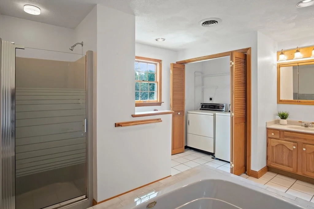 Photo of 9 Dooling Cir