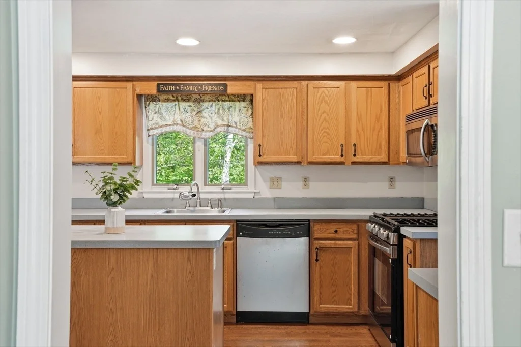 Photo of 44 Morningside Dr