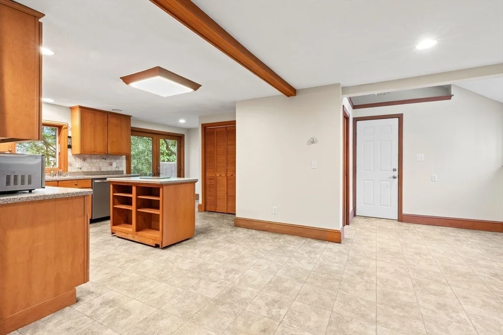 Photo of 10 Sunset Rd