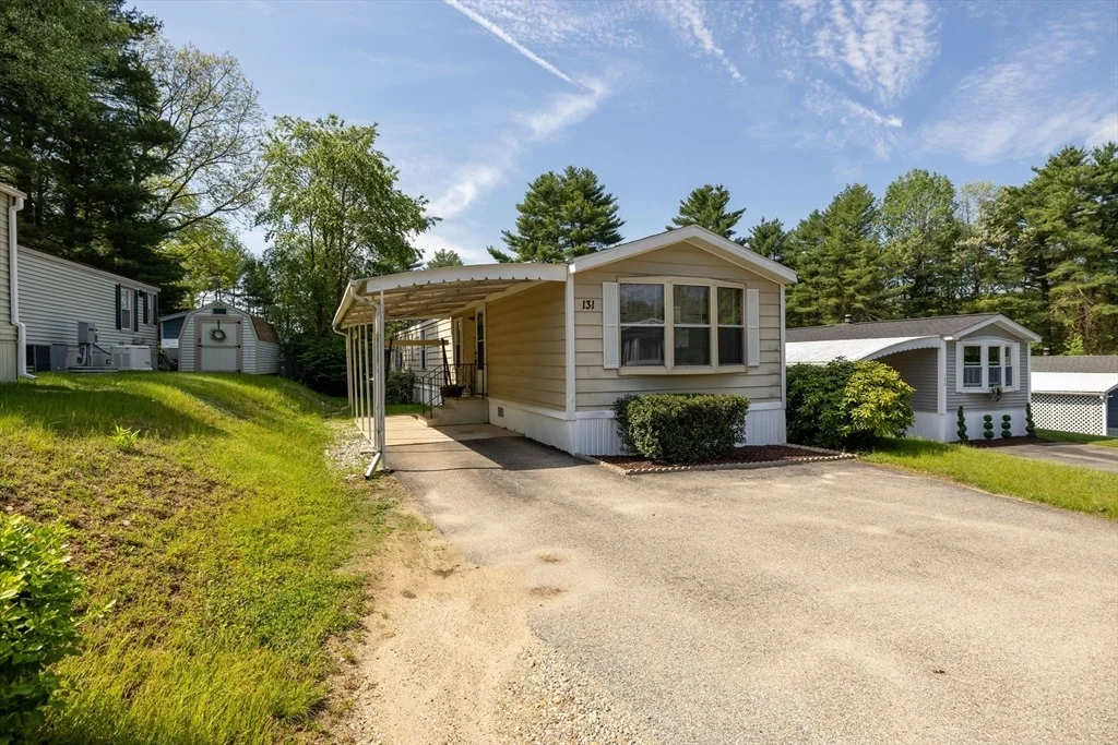 Photo of 131 Pine Ave