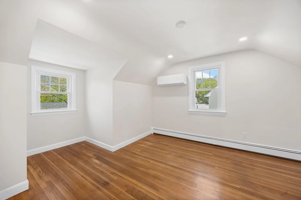 Photo of 73 Hemlock Street