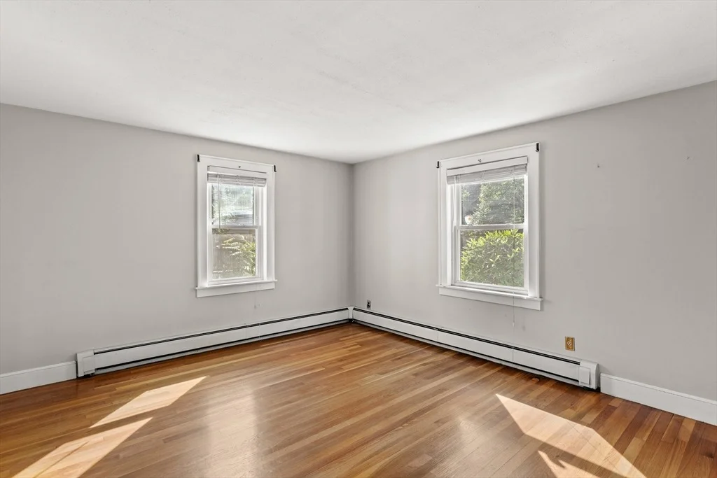 Photo of 57 Strathmore Rd