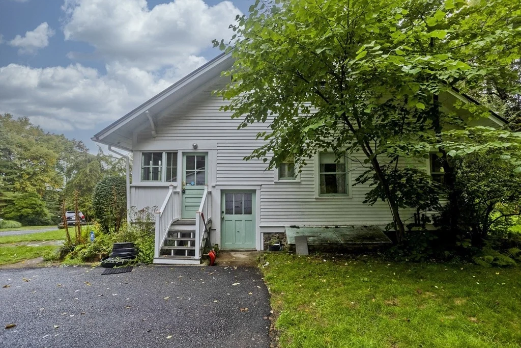 Photo of 83 Mountain Road