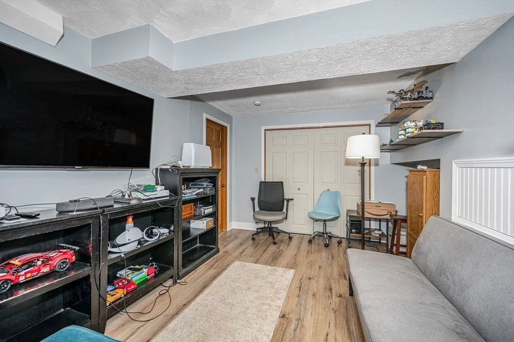 Photo of 111 Stonebridge Dr