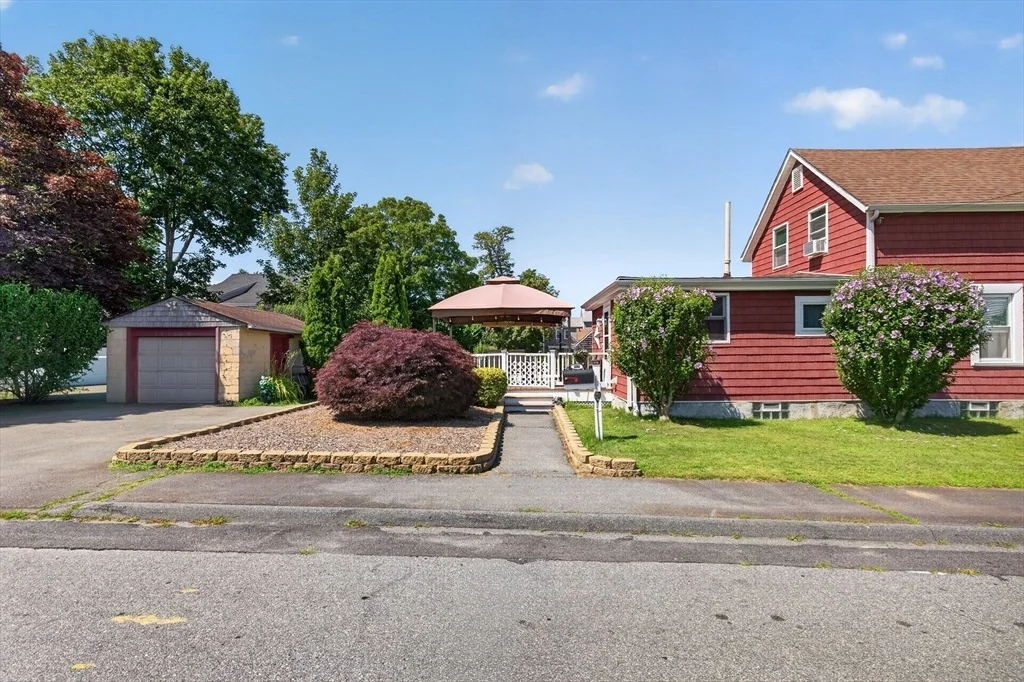 Photo of 117 Bridge St