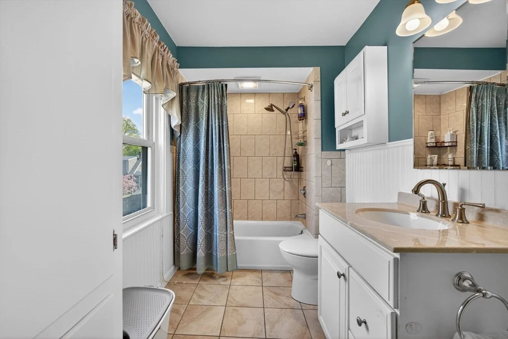 Photo of 11 Clifton Ave