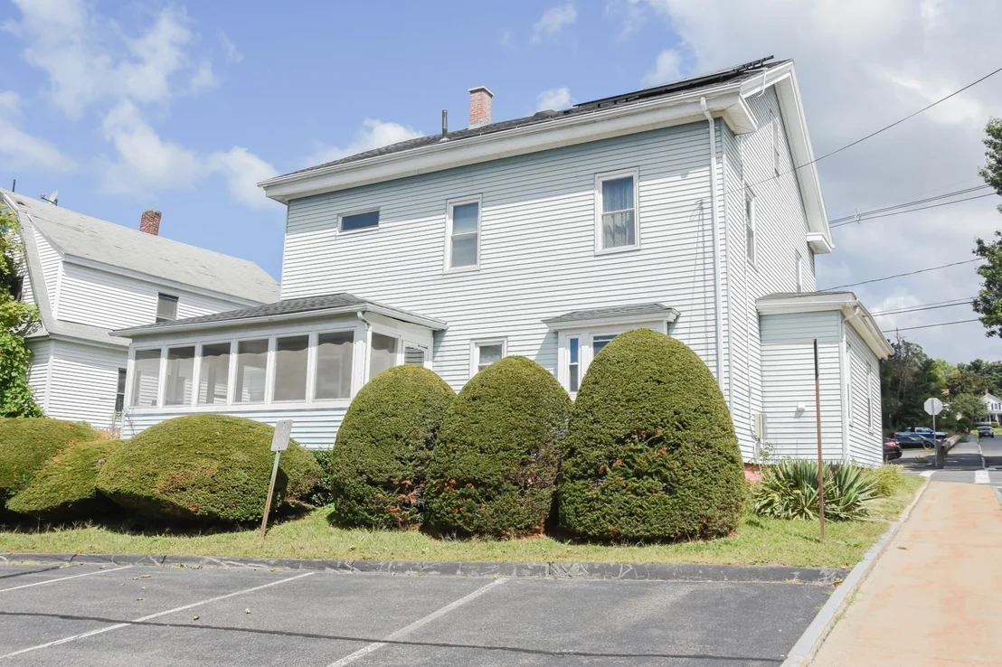 Photo of 38 Pleasant St
