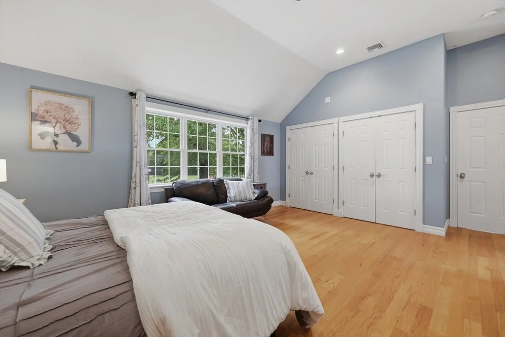 Photo of 5 Laclede Avenue