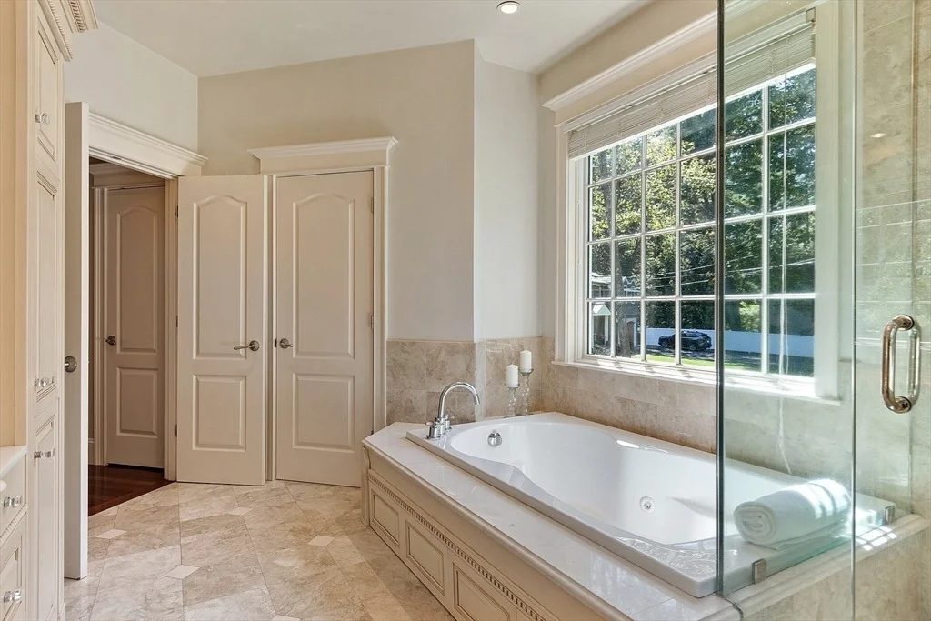 Photo of 19 Whippoorwill Lane