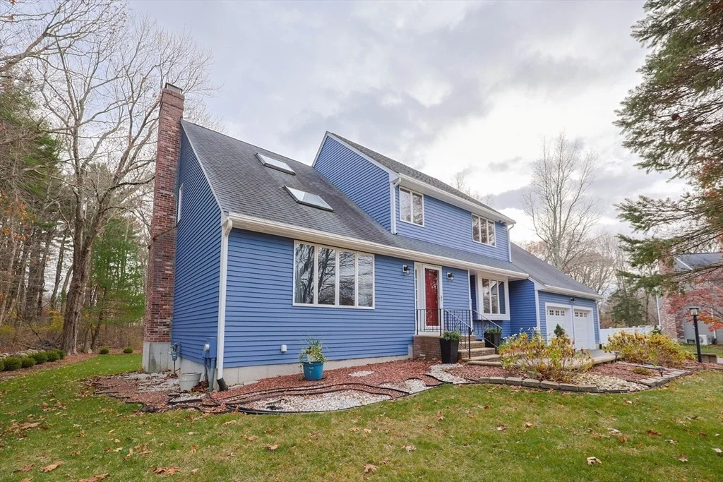 Photo of 7 Gloucester Dr