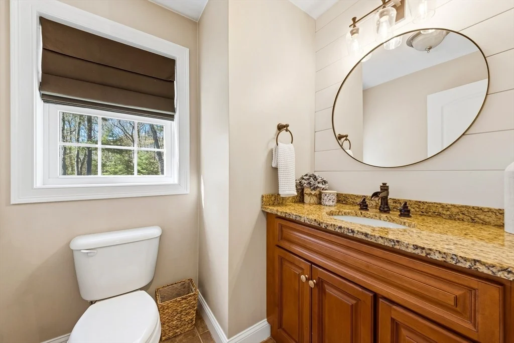 Photo of 206 Burnside