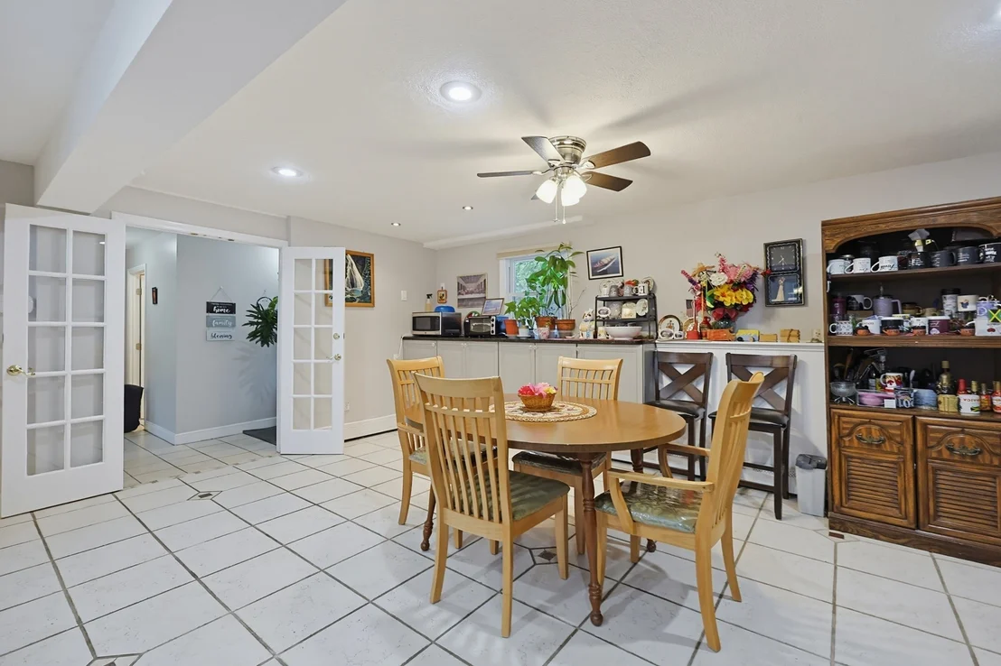 Photo of 39 Candy Ln