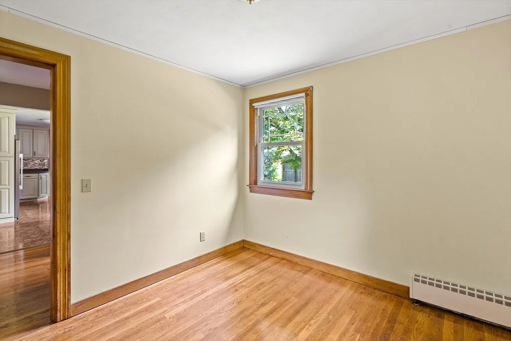 Photo of 16 Sheldon Ave