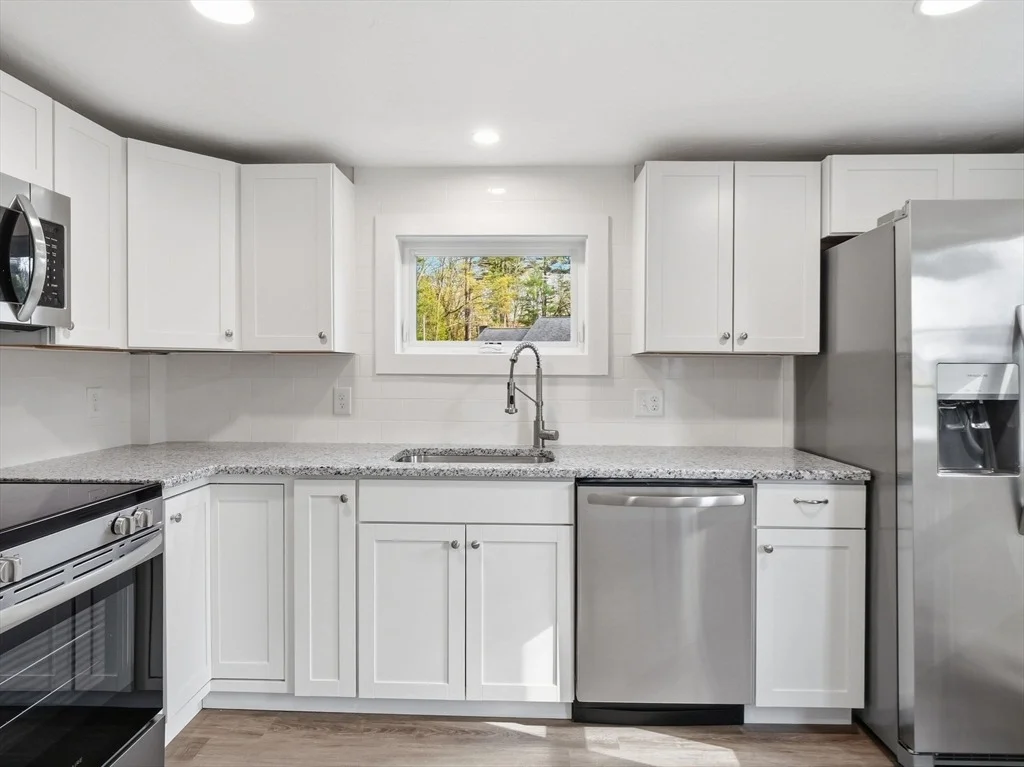 Photo of 51 Sandy Pond Rd