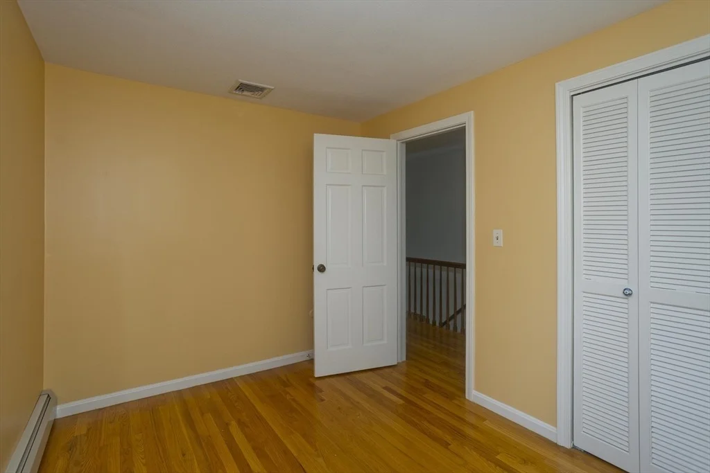 Photo of 236 Forest Glen