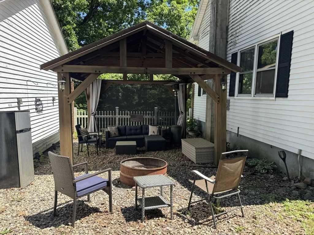 Photo of 223 Main Rd