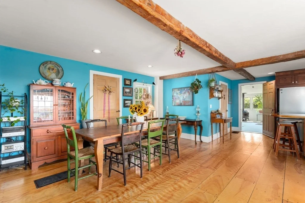 Photo of 287 Williamsburg
