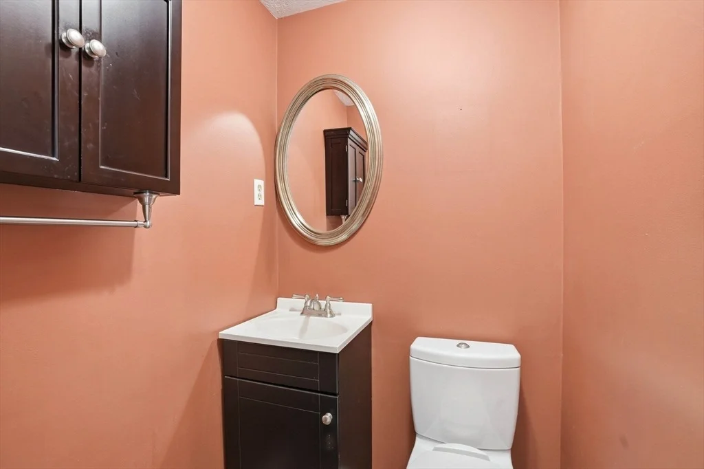 Photo of 70 Elm St