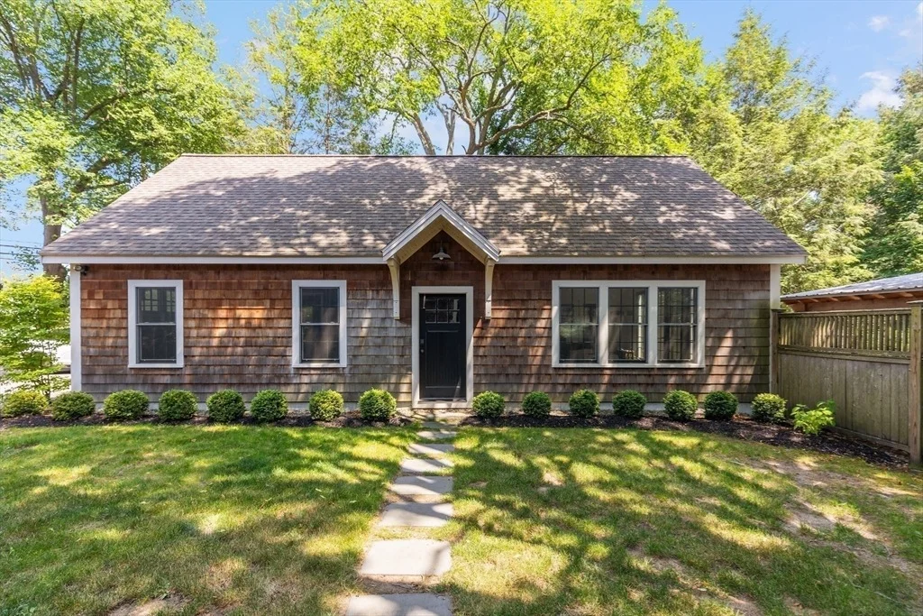 Photo of 29 Pleasant St