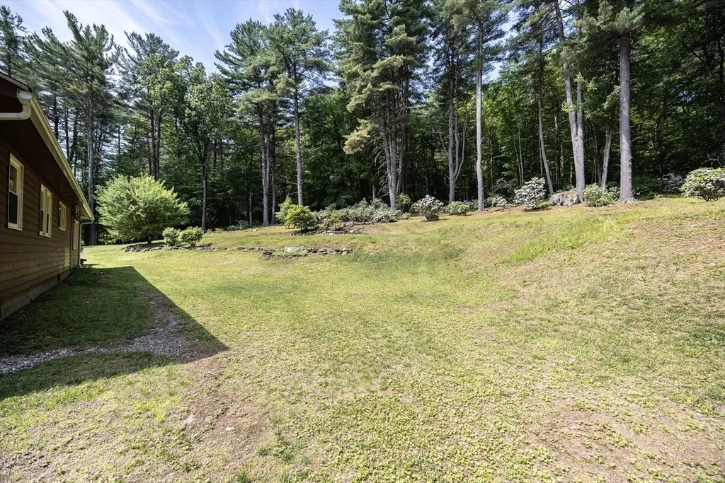 Photo of 477 River Road
