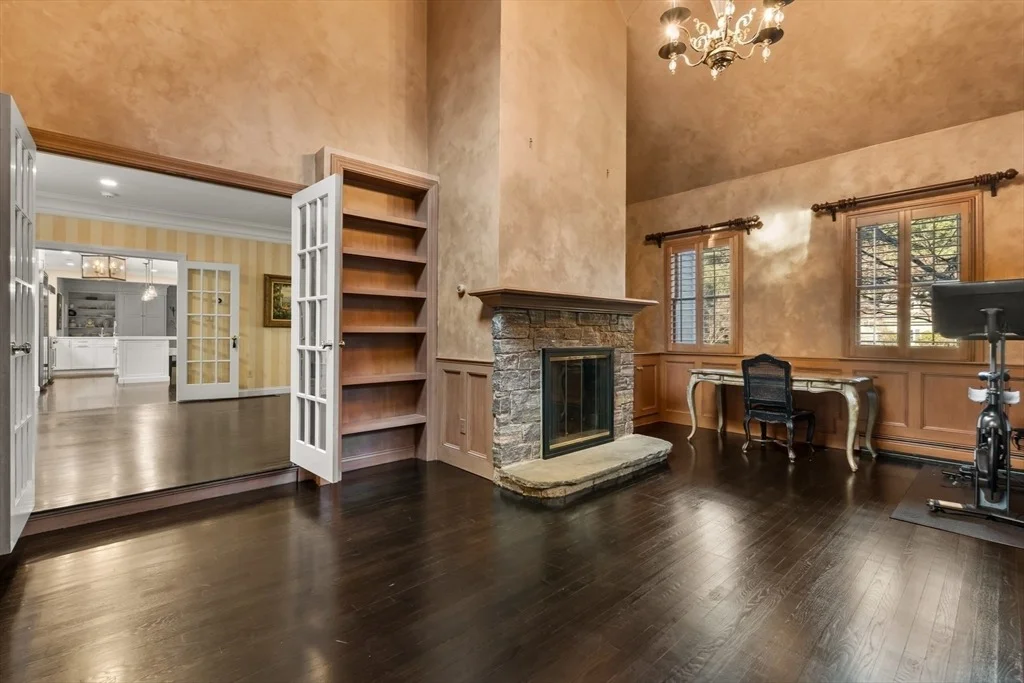 Photo of 20 Burr Dr
