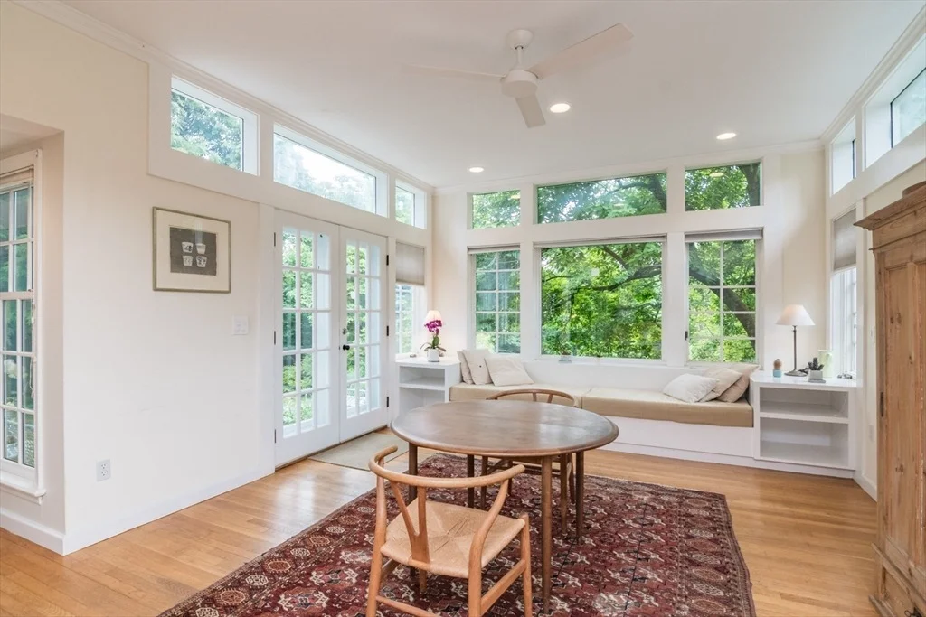 Photo of 52 Ward Ave