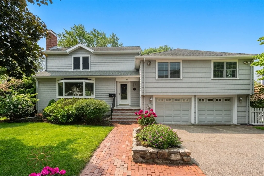 Photo of 89 Oliver Rd.