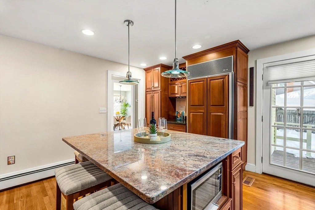 Photo of 55 Roosevelt Ave