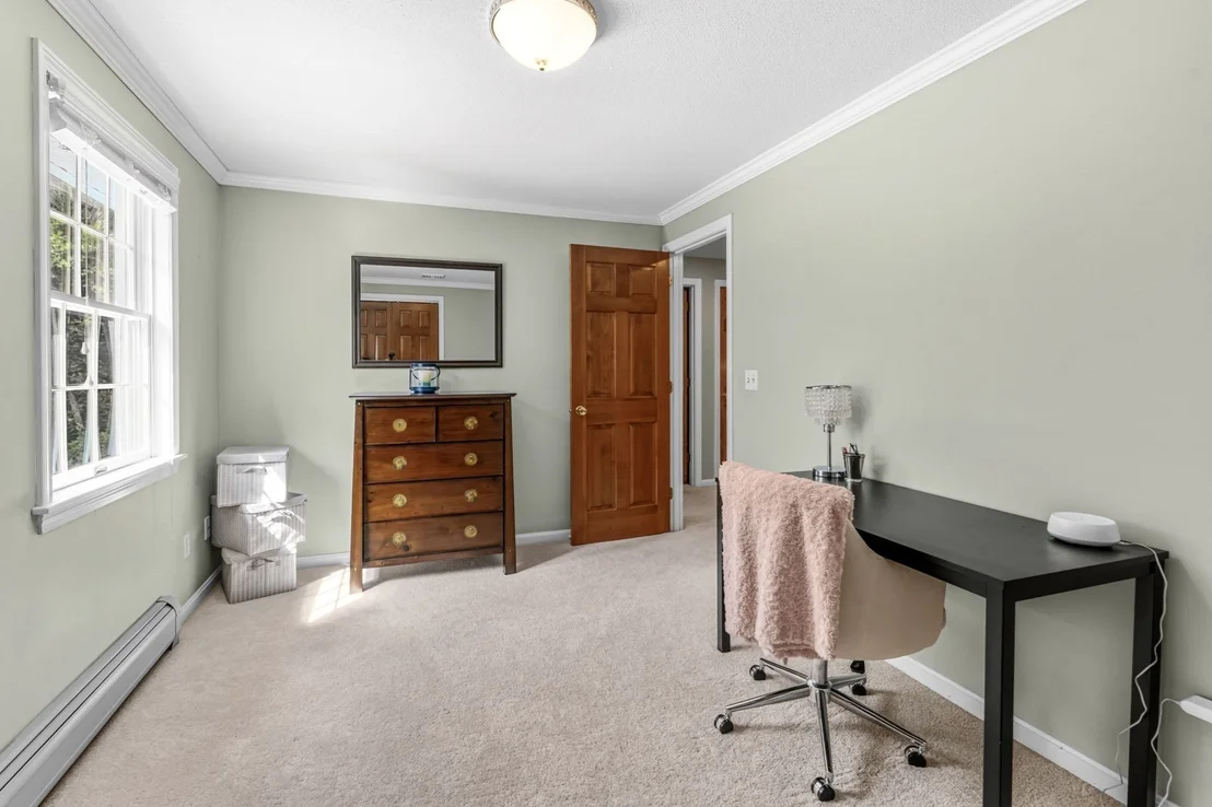 Photo of 28 Ashley Cir